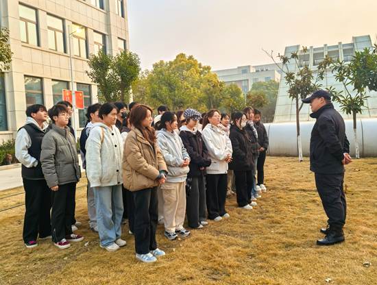 a231938ee41a818dda2cd910fc993ea6